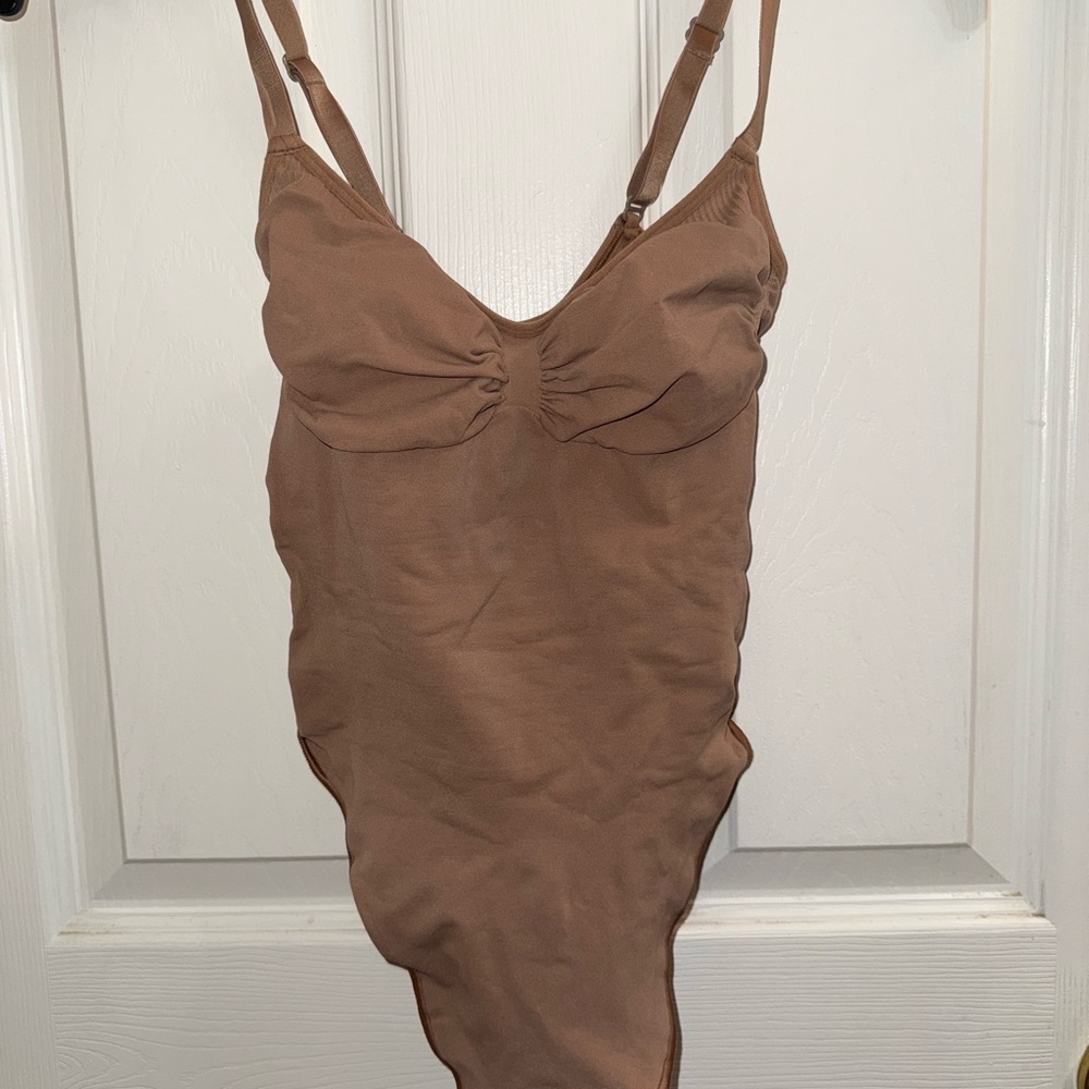 SKIMS Brown Chemise with Adjustable Straps - Picture 2 of 4